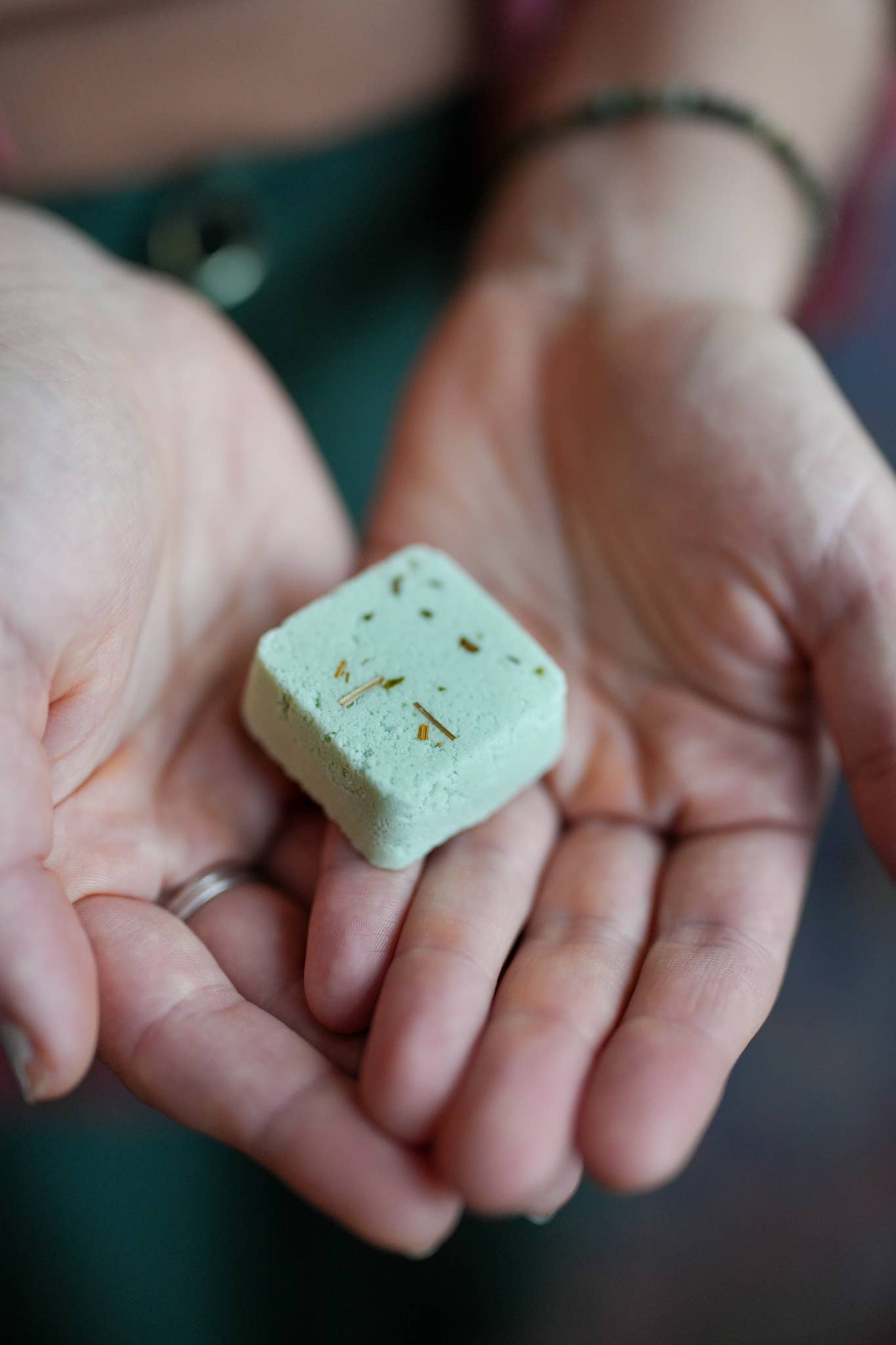 Rejuvenate Shower Steamers for Fresh Energy